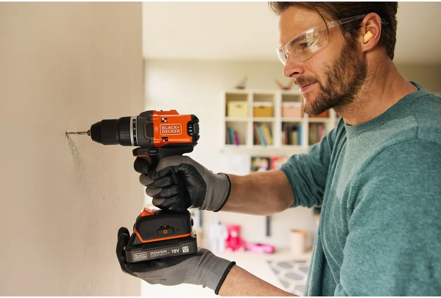 מברגה-מקדחה נטענת Black & Decker BLD682XN 18V Brushless ללא סוללה