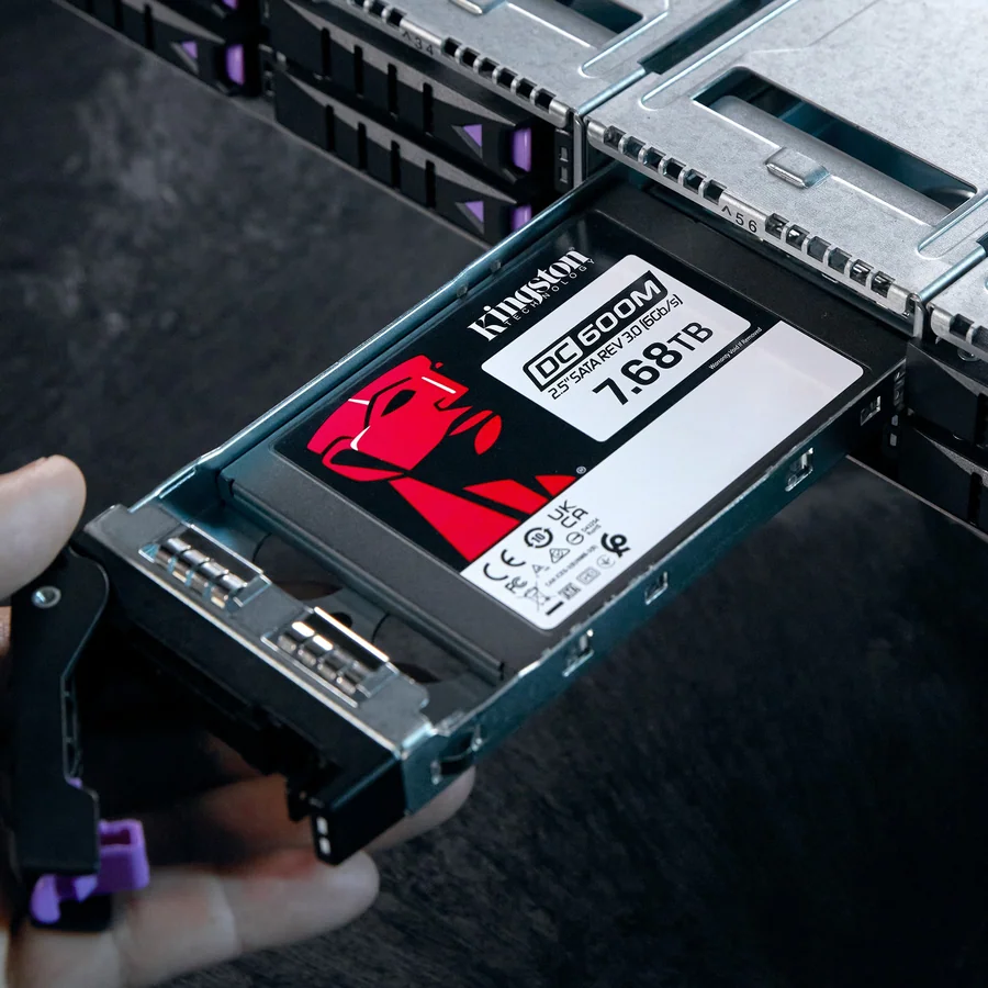 דיסק SSD Kingston DC600M 7.68TB