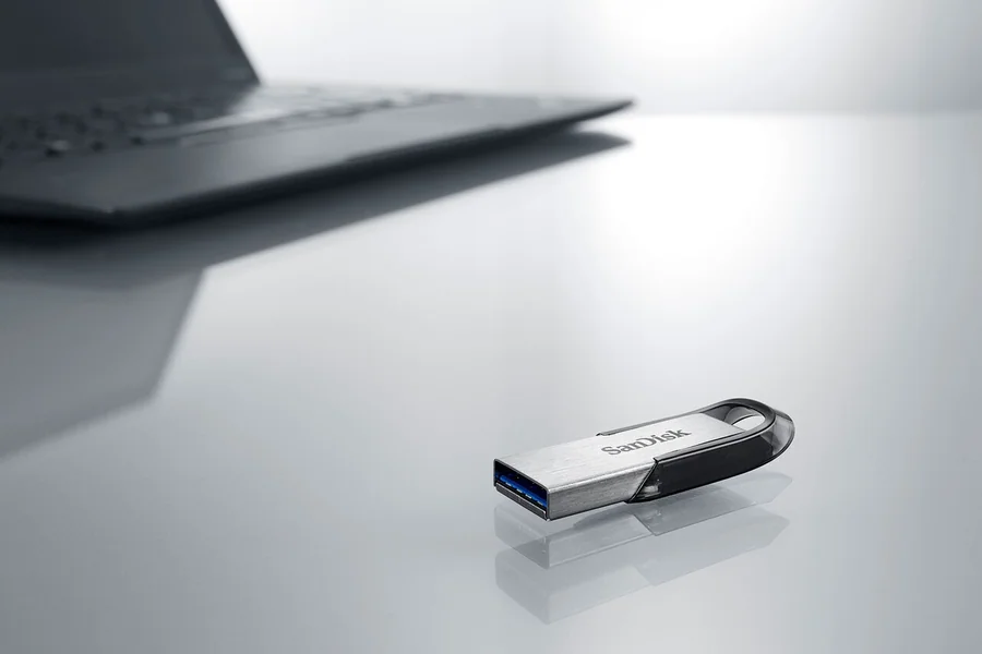 Flash Drive SanDisk Ultra Flair USB 3.0 64GB