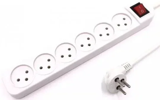 Сетевой разветвитель Luggar Multi Socket 6 Way 1m + power switch