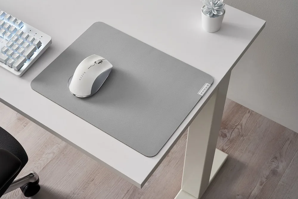 RAZER Pro Glide Medium Mouse Pad – Gray – further details