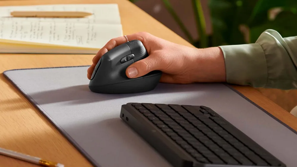 Logitech Lift Vertical Ergonomic Wireless Mouse, Graphite – Additional View