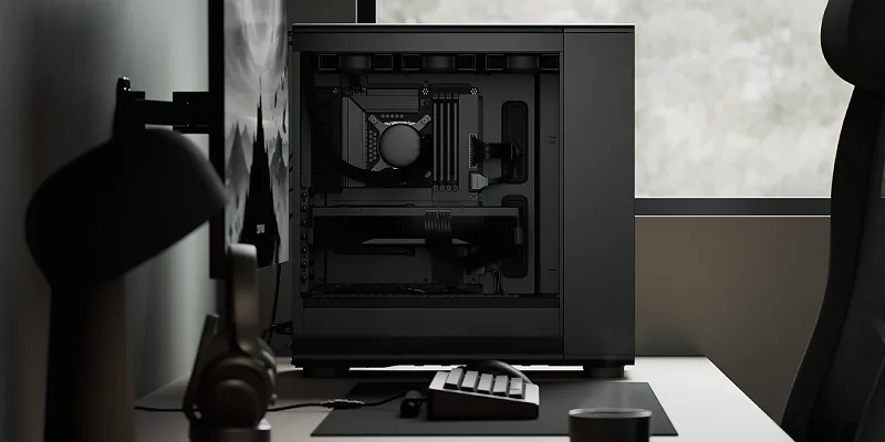 Compatibility with long graphics cards