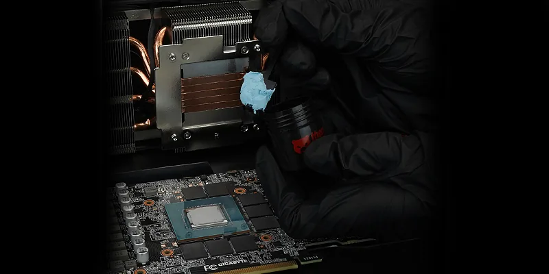 Applying TG Putty on VRAM and VRM components