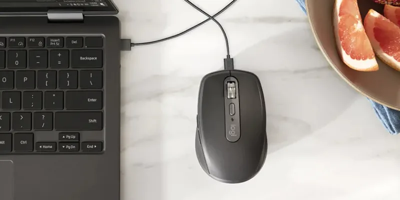 חיבור למספר התקנים ומערכות הפעלה