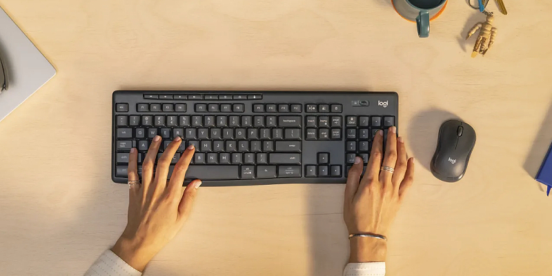 Logitech MK370 Combo