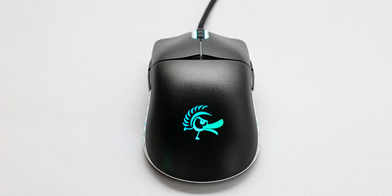 Двухцветный симметричный дизайн