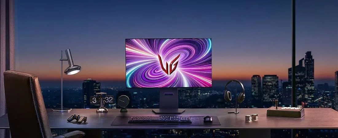 LG UltraGear OLED 39-inch curved monitor
