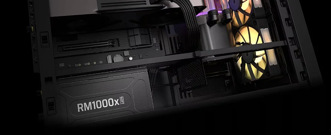 Блок питания Corsair RM1000x SHIFT, общий вид