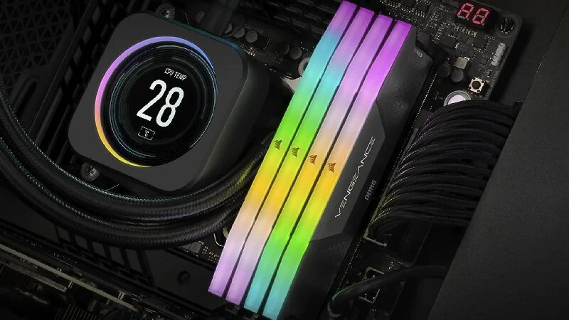 Dynamic RGB lighting on Corsair memory
