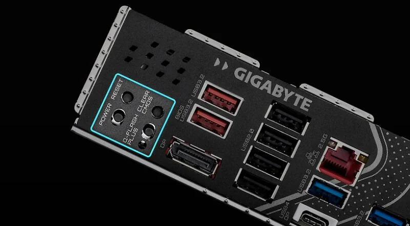חיבורי קלט/פלט אחוריים של Gigabyte Z890 EAGLE PLUS