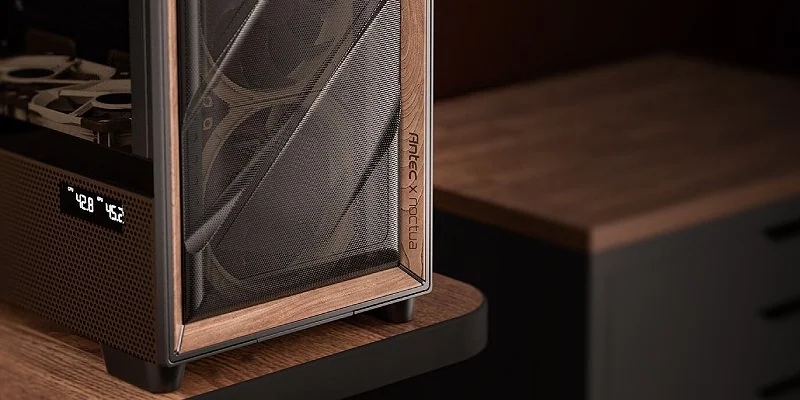 מארז Antec FLUX PRO Noctua Edition מבט קדמי