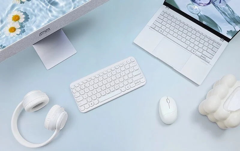 Switching between devices on the Asus KW100