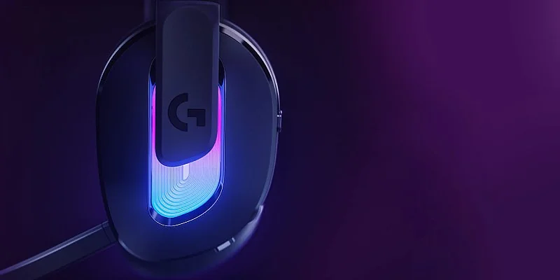Side view of the Logitech G522 headset