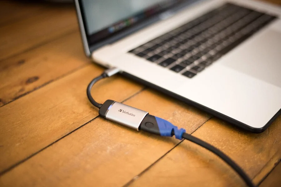 מתאם USB-C למסך Verbatim USB-C to HDMI 4K Adapter